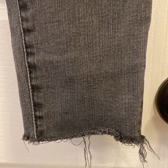 Madewell Black 9” High Rise Skinny Jeans Distressed Destroyed Size 27T - Picture 5 of 14